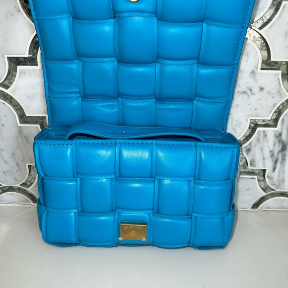 Authentic ~ Bottega Veneta ~ Small Padded Cassette Bag - Picture 9 of 14